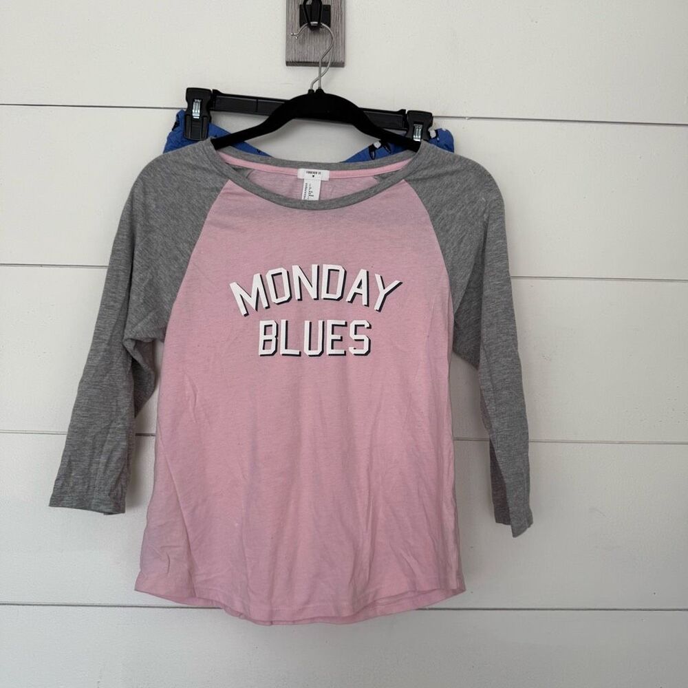 Forever 21 Women’s Small Monday Blues Dog Pajama Shorts Set